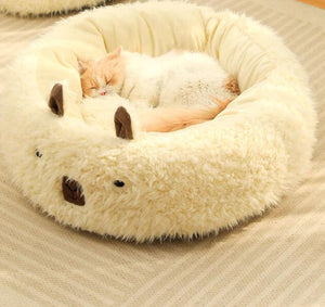 The Perfect Winter Companion for Your Cat: Winter Warm Kennel Deep Sleep