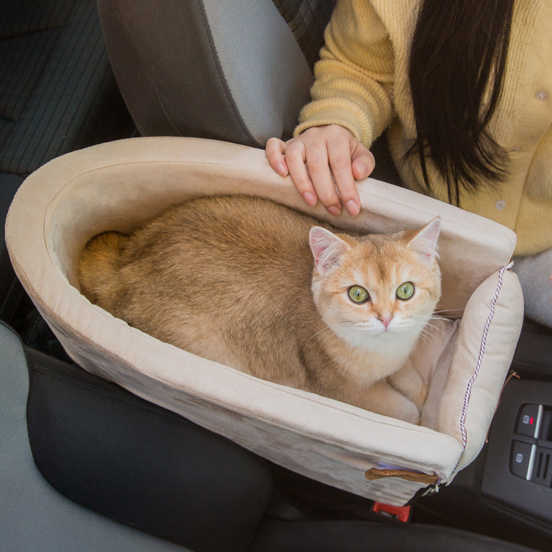 Car Safety Pet Travel Seat Bed Carrier Central Console Design