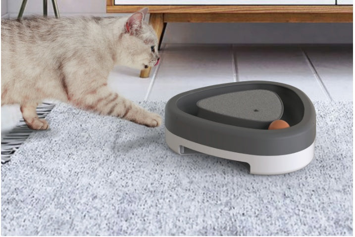 Smart Electric Pet Toy Triangle Turntable With Scratcher