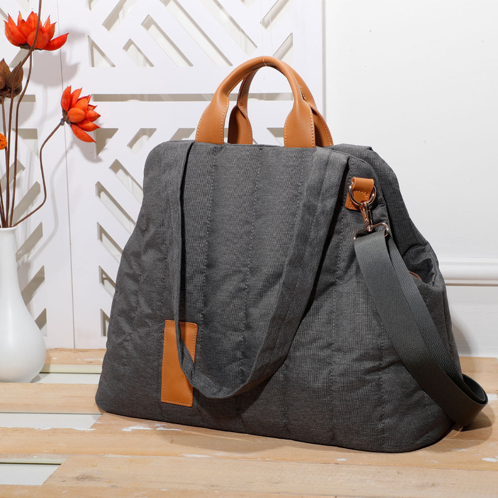 Waterproof Lightweight Pet Carrier Bag Portable Fashion Handbag