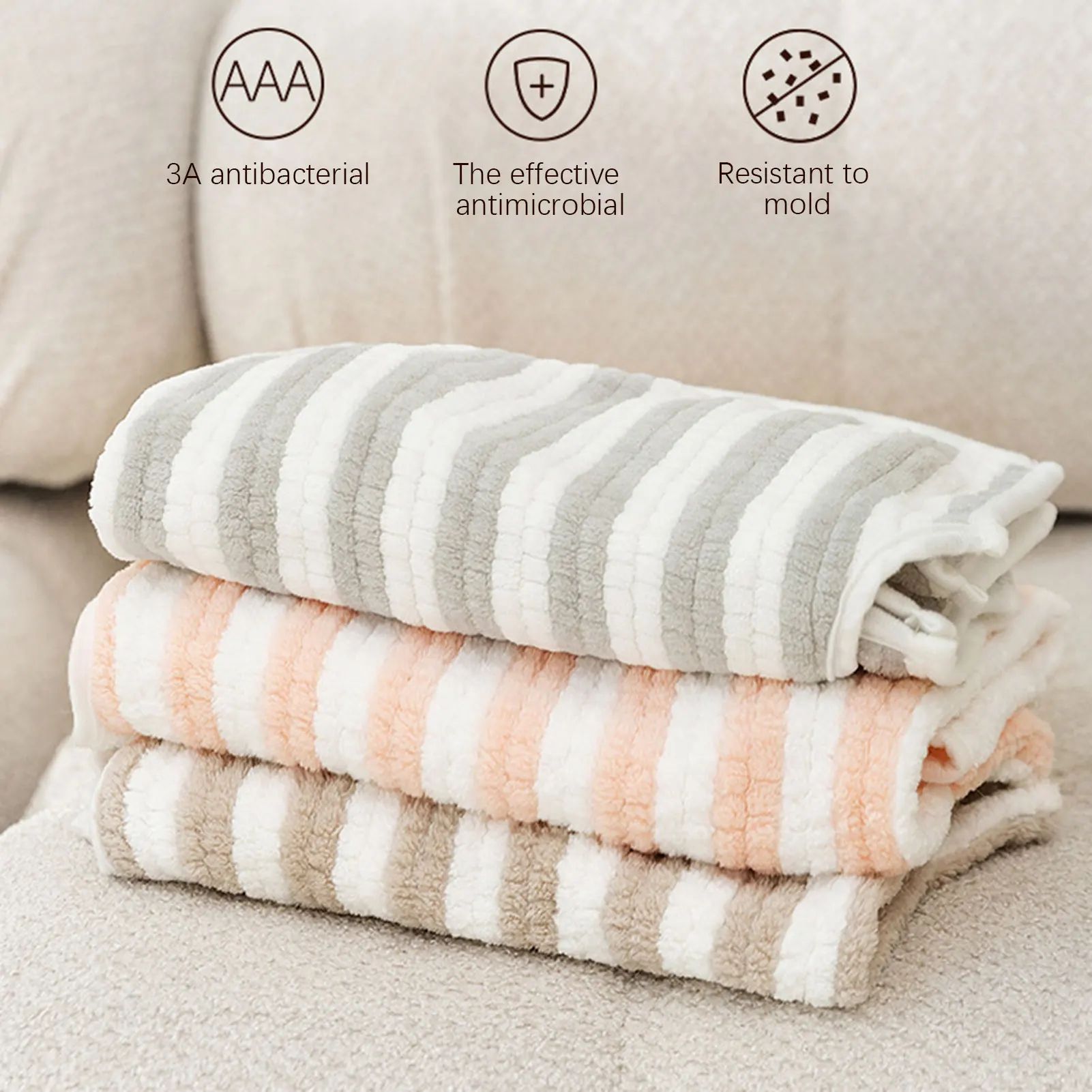 Ultra-Absorbent Pet Bath Towel Thick Soft Quick-Drying Robe